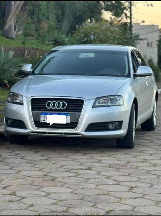 AUDI A3 1.6 SPORTBACK 8V GASOLINA 4P MANUAL